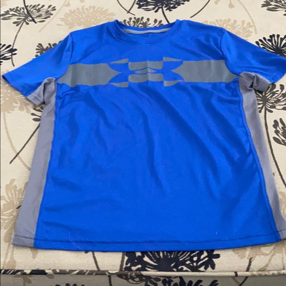 Youth under armour shirt sleeve shirt youth large